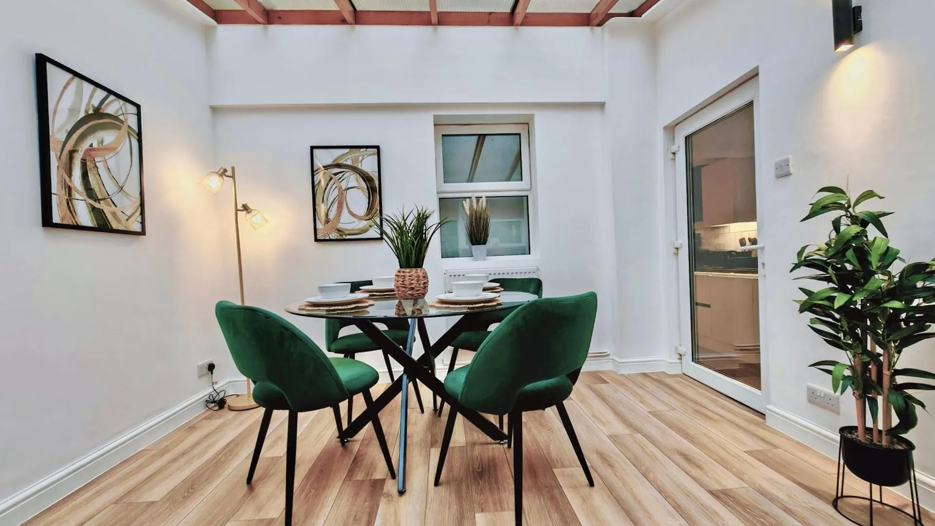 Grosvenor Place, Exeter - Ideal For Business Travel And Long Stays Apartment