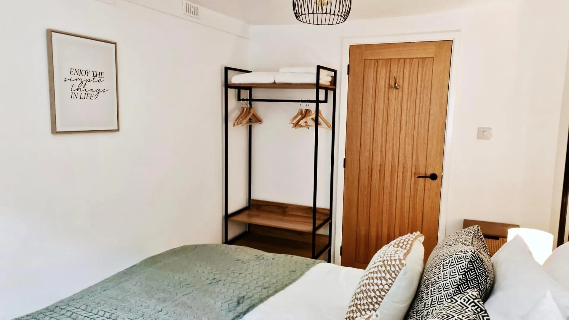 Grosvenor Place, Exeter - Ideal For Business Travel And Long Stays 0*,