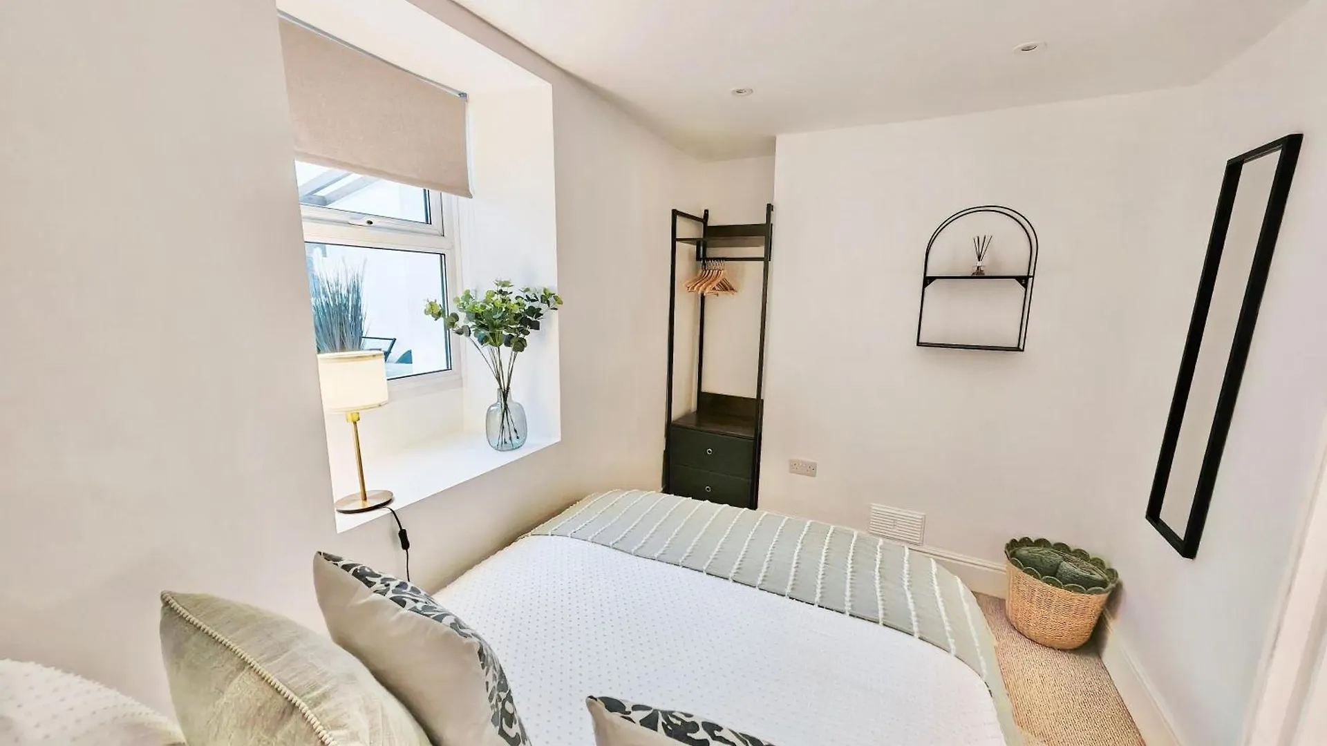 Grosvenor Place, Exeter - Ideal For Business Travel And Long Stays United Kingdom