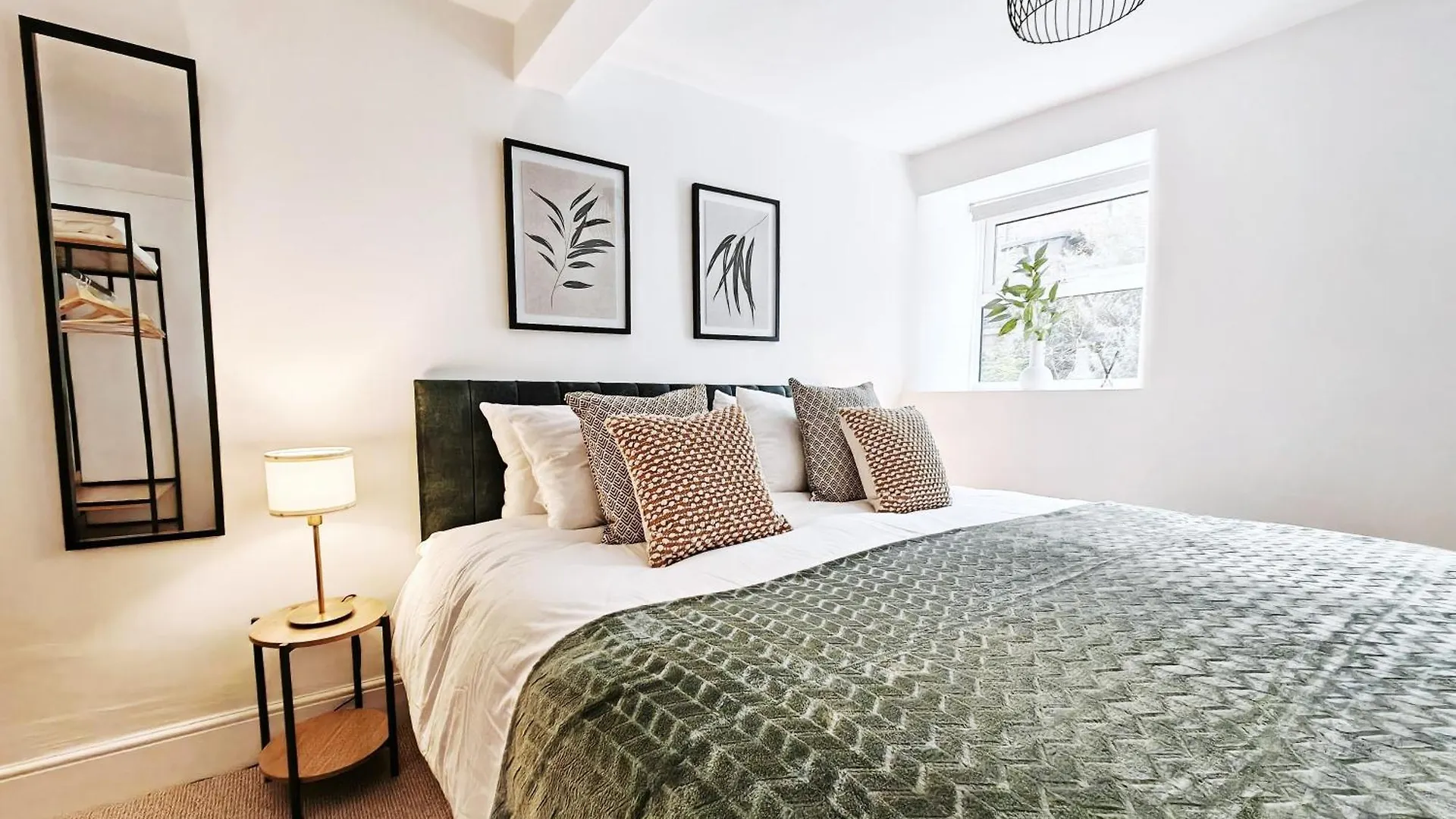 Grosvenor Place, Exeter - Ideal For Business Travel And Long Stays 0*,  United Kingdom